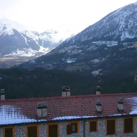 Aparthotel Casa Solaris Rocca di Cambio